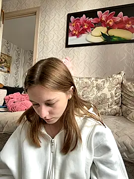 Snapshot of Bonechka chatting on September 25, 2025, 7:36 am Bonechka online show from September 25, 2025, 7:36 am