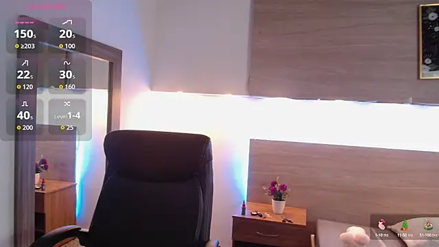 Snapshot of Cristal_Velle chatting on September 18, 2025, 12:41 pm Cristal Velle online show from September 18, 2025, 12:41 pm