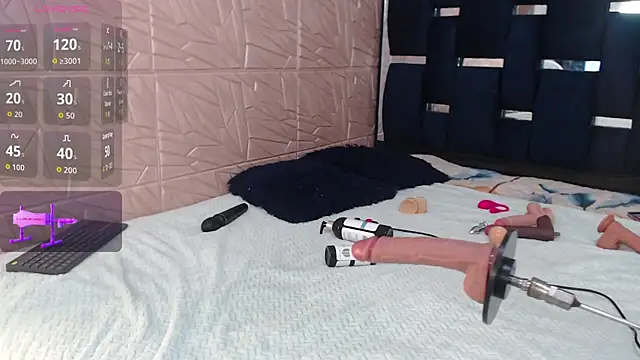 Snapshot of Aleska128 chatting on October 10, 2025, 9:21 am Aleska128 online show from October 10, 2025, 9:21 am