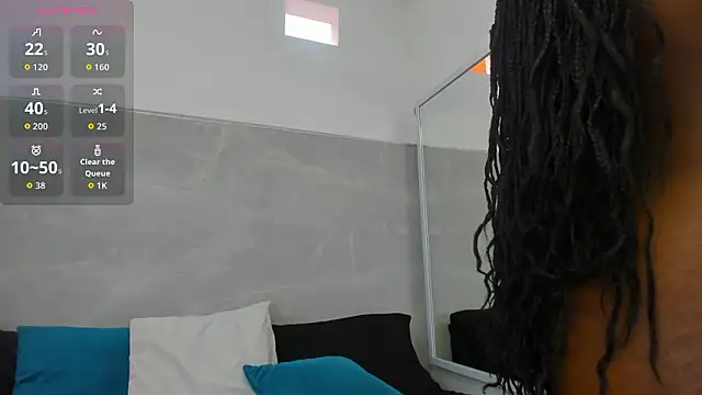 Snapshot of Liz_ortega30 chatting on February 12, 2026, 12:27 pm Liz ortega30 online show from February 12, 2026, 12:27 pm