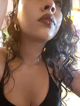 Snapshot of Devil_AliceXo chatting on October 10, 2025, 7:15 pm Devil AliceXo online show from October 10, 2025, 7:15 pm