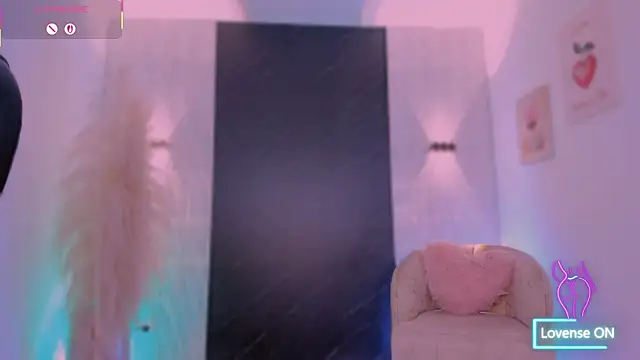 IvyJonesX online show from July 12, 2026, 5:36 pm