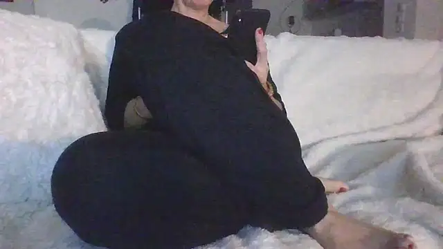 Valentinette online show from January 6, 2026, 8:35 pm