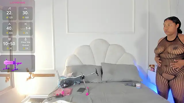 Snapshot of Candaceoweens chatting on December 15, 2025, 3:45 am Candaceoweens online show from December 15, 2025, 3:45 am