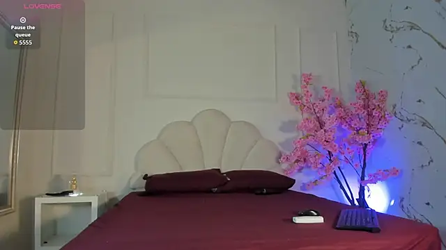 Snapshot of Candaceoweens chatting on November 1, 2025, 3:46 am Candaceoweens online show from November 1, 2025, 3:46 am