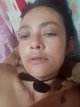 Snapshot of sarayulith chatting on October 12, 2025, 11:17 pm sarayulith online show from October 12, 2025, 11:17 pm