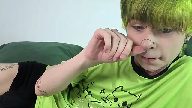 Alex Vallley online show from July 10, 2026, 11:05 pm