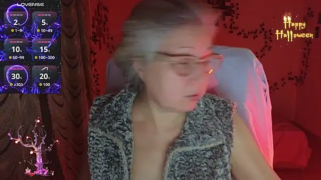 Wane Witch online show from October 30, 2025, 8:06 pm