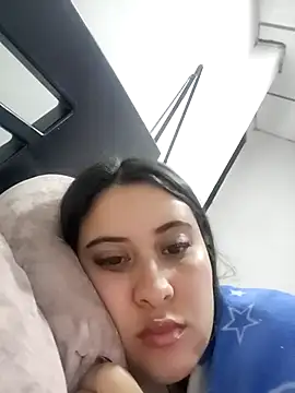 Snapshot of mialorents chatting on September 30, 2025, 5:52 pm mialorents online show from September 30, 2025, 5:52 pm