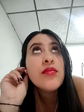 Snapshot of mialorents chatting on October 7, 2025, 11:06 pm mialorents online show from October 7, 2025, 11:06 pm