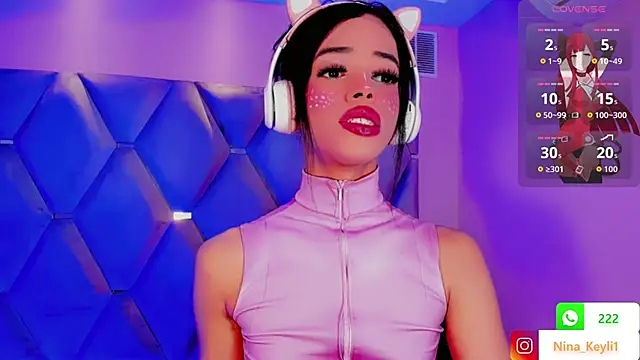 Snapshot of Nina_Keyli chatting on September 29, 2025, 7:08 pm Nina Keyli online show from September 29, 2025, 7:08 pm