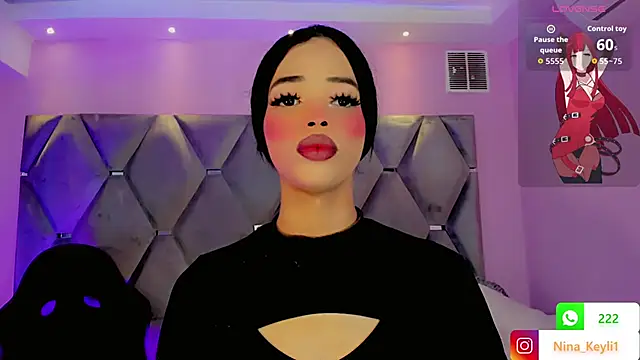 Snapshot of Nina_Keyli chatting on October 10, 2025, 7:04 pm Nina Keyli online show from October 10, 2025, 7:04 pm