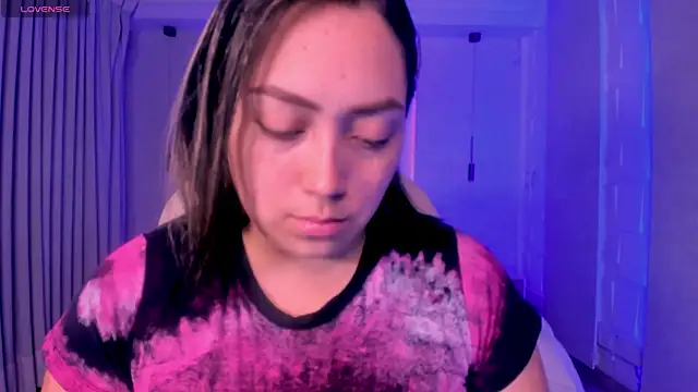 Snapshot of heidy_johns chatting on October 9, 2025, 4:46 am heidy johns online show from October 9, 2025, 4:46 am