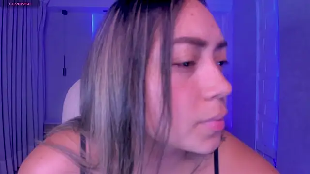 Snapshot of heidy_johns chatting on October 8, 2025, 3:19 am heidy johns online show from October 8, 2025, 3:19 am