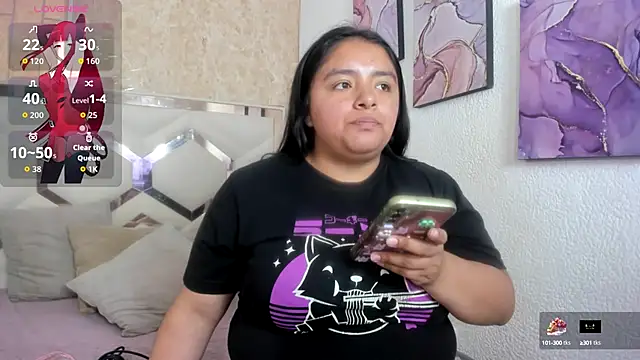 Snapshot of EmilyBrownn_ chatting on October 2, 2025, 7:06 pm EmilyBrownn  online show from October 2, 2025, 7:06 pm