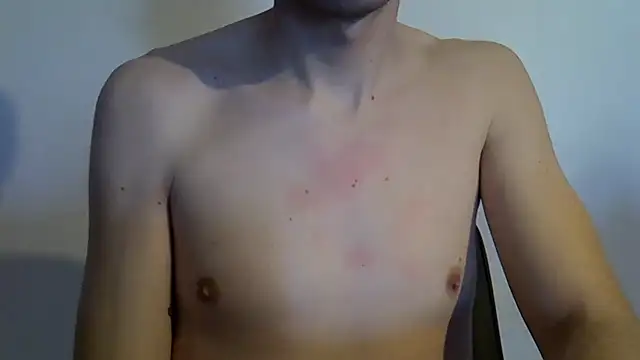 Snapshot of arnoanro chatting on March 18, 2025, 4:39 pm arnoanro online show from March 18, 2025, 4:39 pm