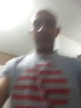 Snapshot of locotronalo chatting on October 24, 2025, 12:20 am locotronalo online show from October 24, 2025, 12:20 am