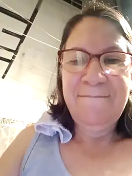 Snapshot of victoria_wayne chatting on October 22, 2025, 9:53 am victoria wayne online show from October 22, 2025, 9:53 am