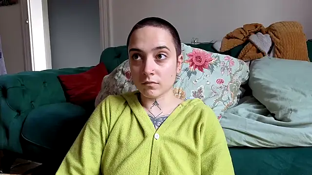 OllympeKaii online show from November 11, 2025, 12:44 pm