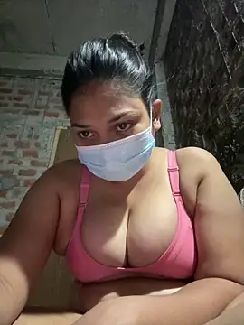 Snapshot of divya_arora22 chatting on March 7, 2025, 7:16 pm divya arora22 online show from March 7, 2025, 7:16 pm