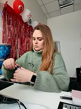 Juicy PeachLux online show from March 11, 2026, 5:45 am