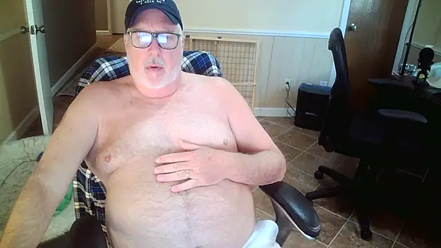 superbearboss online show from November 13, 2025, 6:12 pm