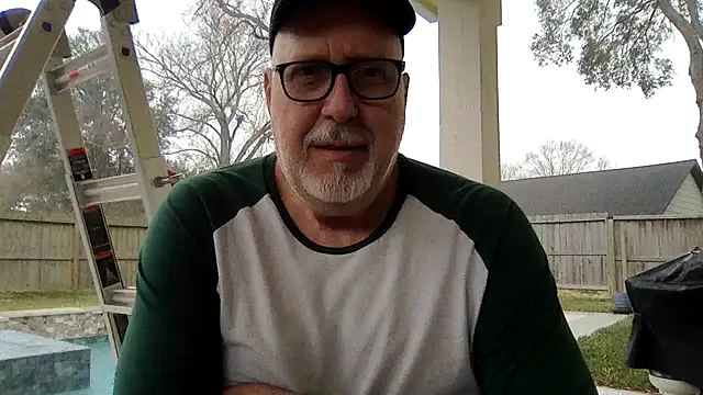 Snapshot of superbearboss chatting on February 11, 2026, 5:35 pm superbearboss online show from February 11, 2026, 5:35 pm