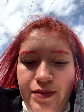 Snapshot of Karina_Leon chatting on December 19, 2025, 6:54 pm Karina Leon online show from December 19, 2025, 6:54 pm