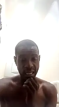 Bigjuicydick25 online show from March 4, 2025, 10:49 pm