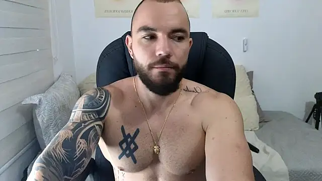 Isaac Carter online show from October 1, 2025, 11:25 am