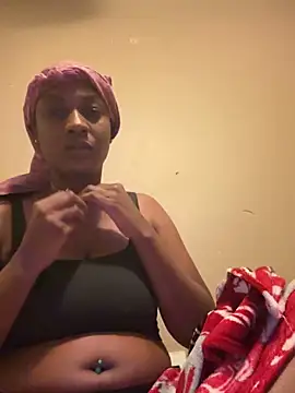 Snapshot of Dymmmm chatting on March 8, 2025, 3:17 am Dymmmm online show from March 8, 2025, 3:17 am