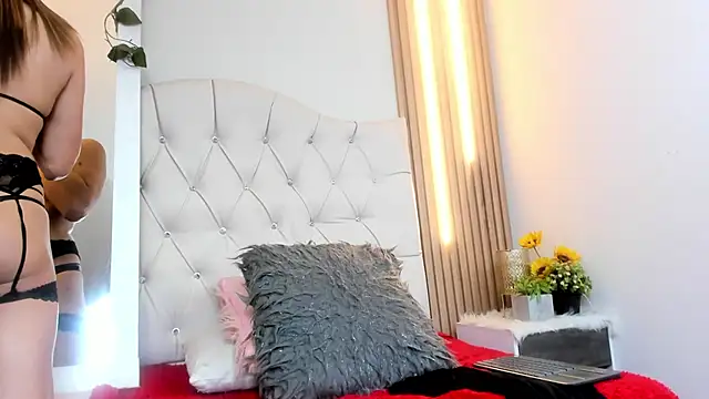 Snapshot of Alexa_Bravva chatting on September 19, 2025, 4:16 am Alexa Bravva online show from September 19, 2025, 4:16 am