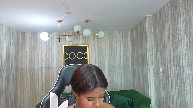 Snapshot of abby1_t_ chatting on October 28, 2025, 2:56 am abby1 t online show from October 28, 2025, 2:56 am