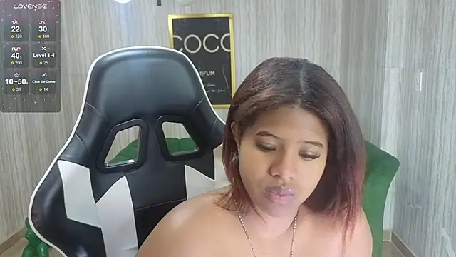 Snapshot of abby1_t_ chatting on October 30, 2025, 2:21 am abby1 t online show from October 30, 2025, 2:21 am