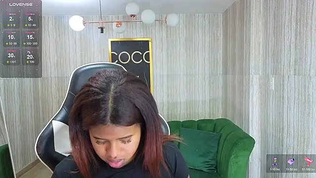 Snapshot of abby1_t_ chatting on October 22, 2025, 2:44 am abby1 t online show from October 22, 2025, 2:44 am