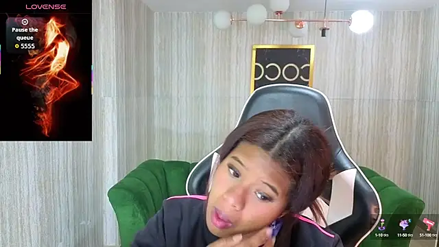 Snapshot of abby1_t_ chatting on October 17, 2025, 2:26 am abby1 t online show from October 17, 2025, 2:26 am