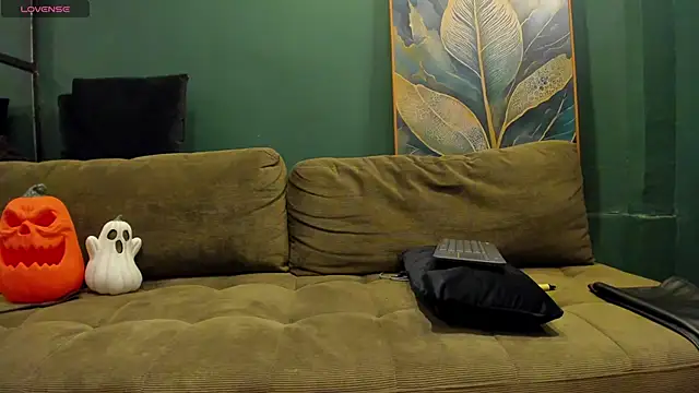 Snapshot of _bunnyboy_ chatting on October 29, 2025, 1:15 am  bunnyboy  online show from October 29, 2025, 1:15 am