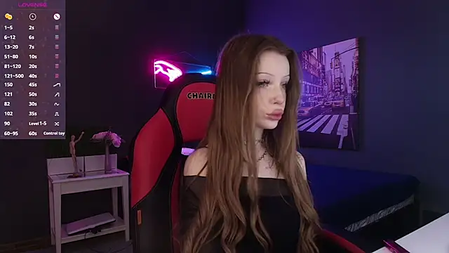 Heydoraa  online show from September 25, 2025, 11:16 am