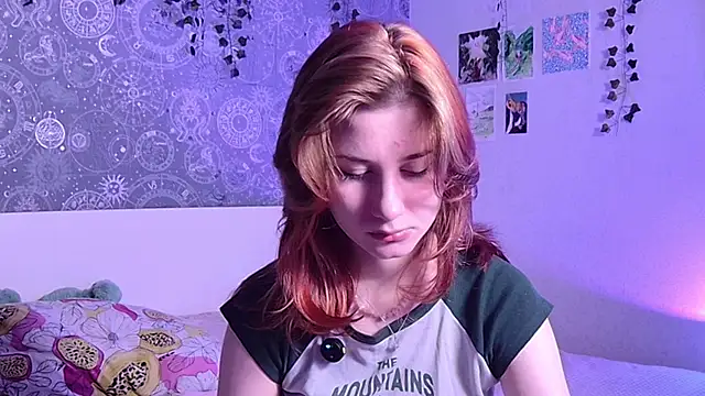 Cute Cate404 online show from November 9, 2025, 2:59 am