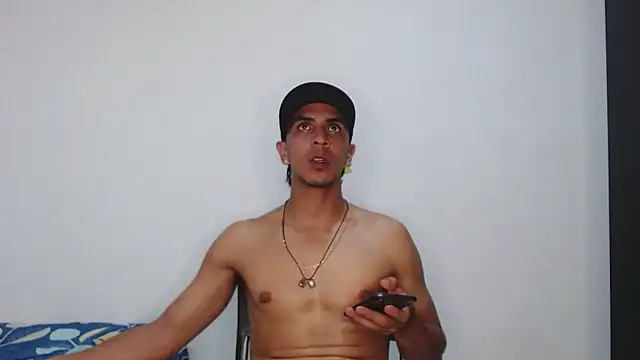 Snapshot of Monkey_uchiha777 chatting on November 3, 2025, 11:52 pm Monkey uchiha777 online show from November 3, 2025, 11:52 pm