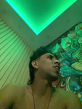 Monkey uchiha777 online show from January 6, 2026, 6:17 am