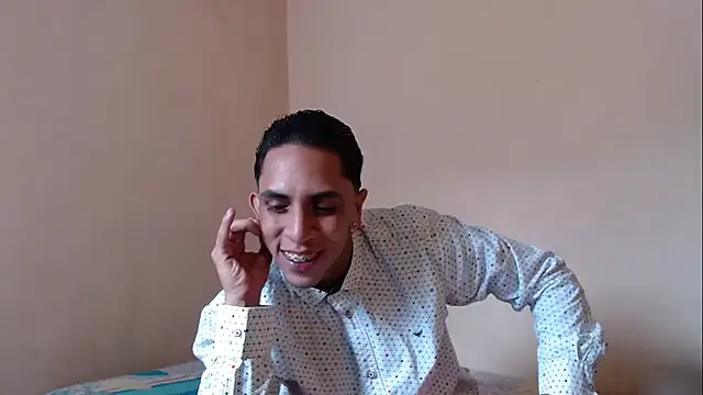 Snapshot of Monkey_uchiha777 chatting on September 17, 2025, 5:15 pm Monkey uchiha777 online show from September 17, 2025, 5:15 pm