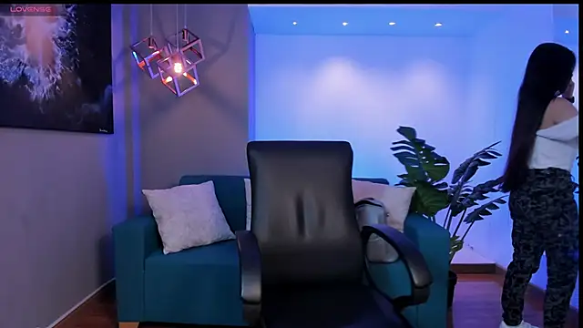 Snapshot of Catalina_Santhana chatting on October 12, 2025, 11:44 am Catalina Santhana online show from October 12, 2025, 11:44 am