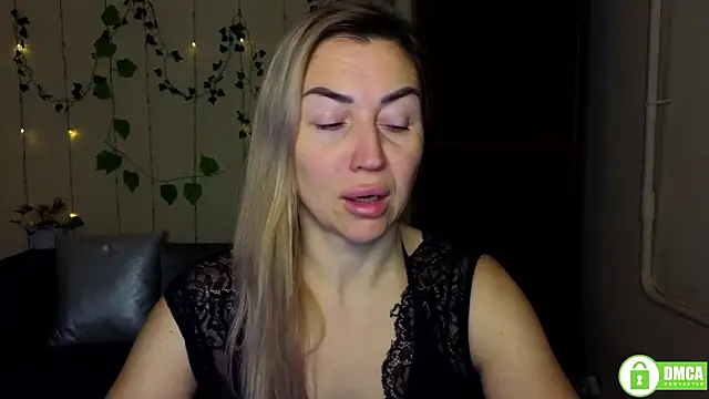 Kiss julli88I online show from January 14, 2026, 6:22 pm