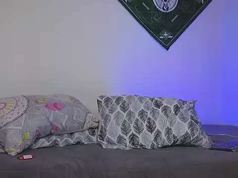 samevansx  online show from September 23, 2025, 3:30 pm