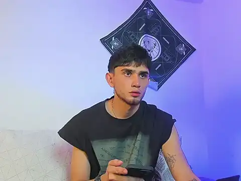 samevansx  online show from February 11, 2026, 5:57 pm