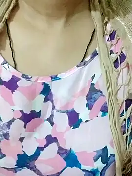 Simran D online show from September 17, 2025, 9:39 pm