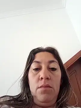 Snapshot of Luna-nevada chatting on September 26, 2025, 4:25 pm Luna-nevada online show from September 26, 2025, 4:25 pm