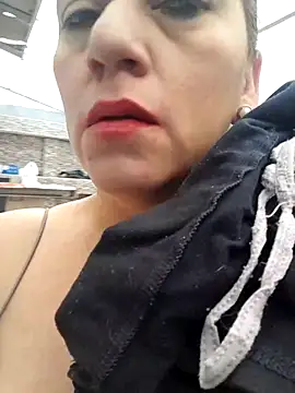 Snapshot of Luna-nevada chatting on October 18, 2025, 5:59 pm Luna-nevada online show from October 18, 2025, 5:59 pm