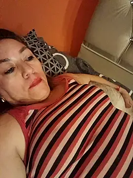 Snapshot of Luna-nevada chatting on October 5, 2025, 2:57 am Luna-nevada online show from October 5, 2025, 2:57 am